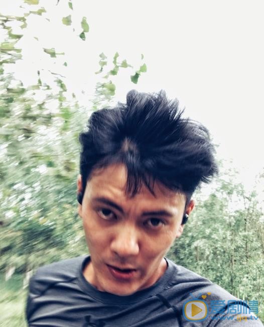 苗韵桐生活照 苗韵桐高清写真_苗韵桐高清剧照