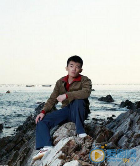 生于70年代王小兵剧照 