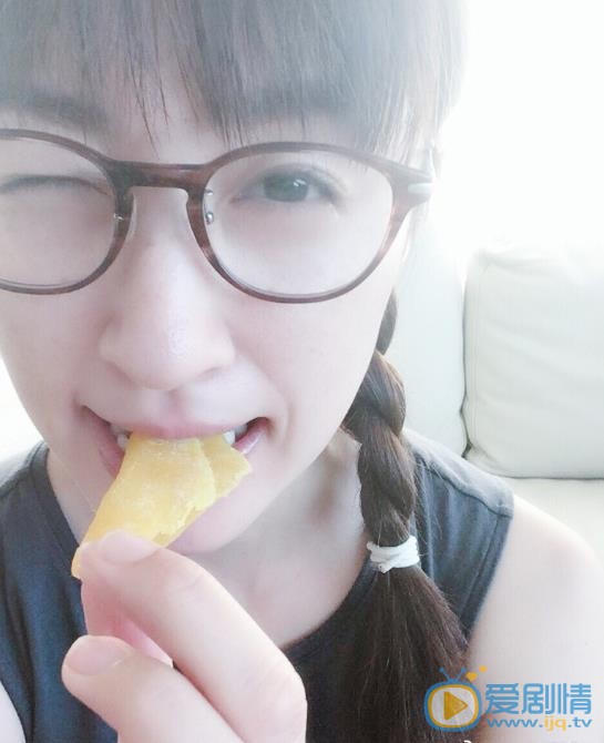 田中千绘生活照 田中千绘生活照