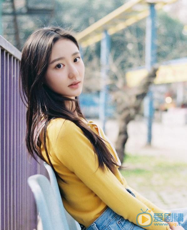 王莫涵艺术照 王莫涵高清写真_王莫涵高清剧照