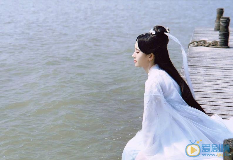 新白娘子传奇白素贞剧照 
