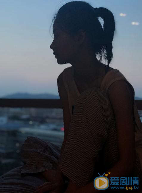 郑英辰写真 郑英辰高清写真_郑英辰高清剧照