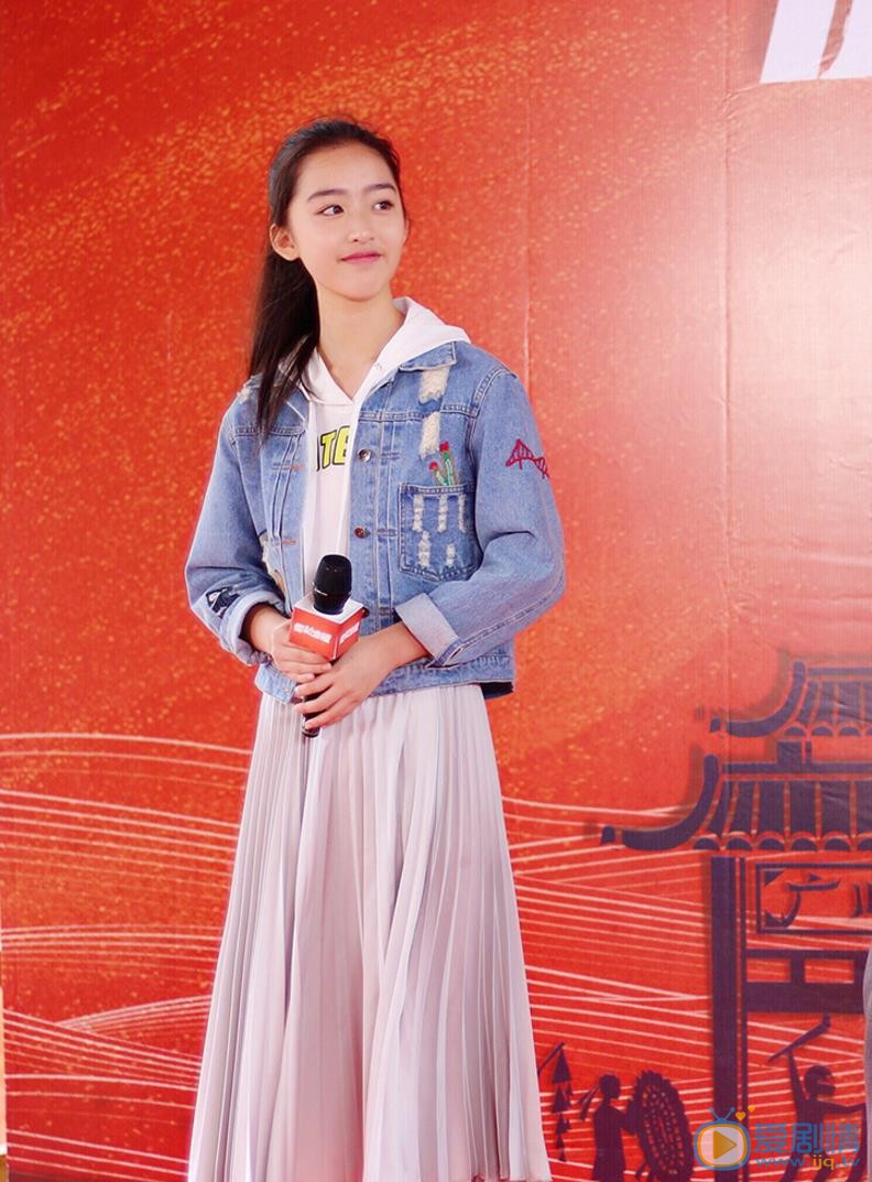 邓恩熙活动照 邓恩熙高清写真_邓恩熙高清剧照