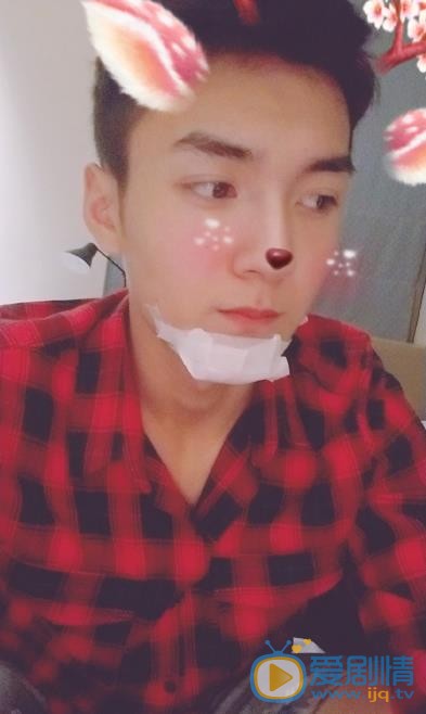 章煜奇生活照 章煜奇高清写真_章煜奇高清剧照