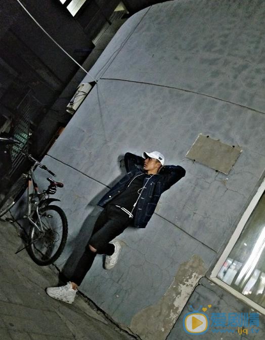 章煜奇个性照片 章煜奇高清写真_章煜奇高清剧照