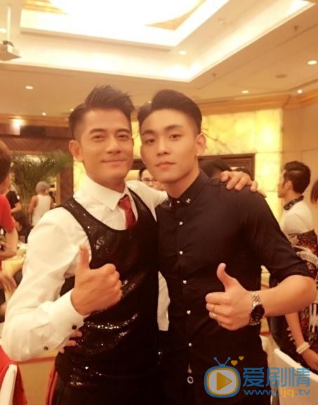 孙书博与人合照 孙书博高清写真_孙书博高清剧照