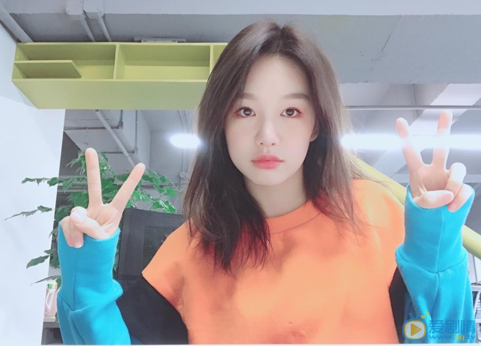 徐梦洁自拍照 徐梦洁高清写真_徐梦洁高清剧照