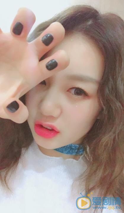 徐梦洁自拍照 徐梦洁高清写真_徐梦洁高清剧照