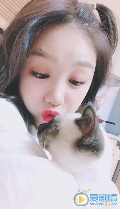 徐梦洁自拍照 徐梦洁高清写真_徐梦洁高清剧照