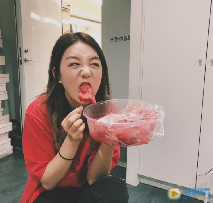 徐梦洁自拍照 徐梦洁高清写真_徐梦洁高清剧照