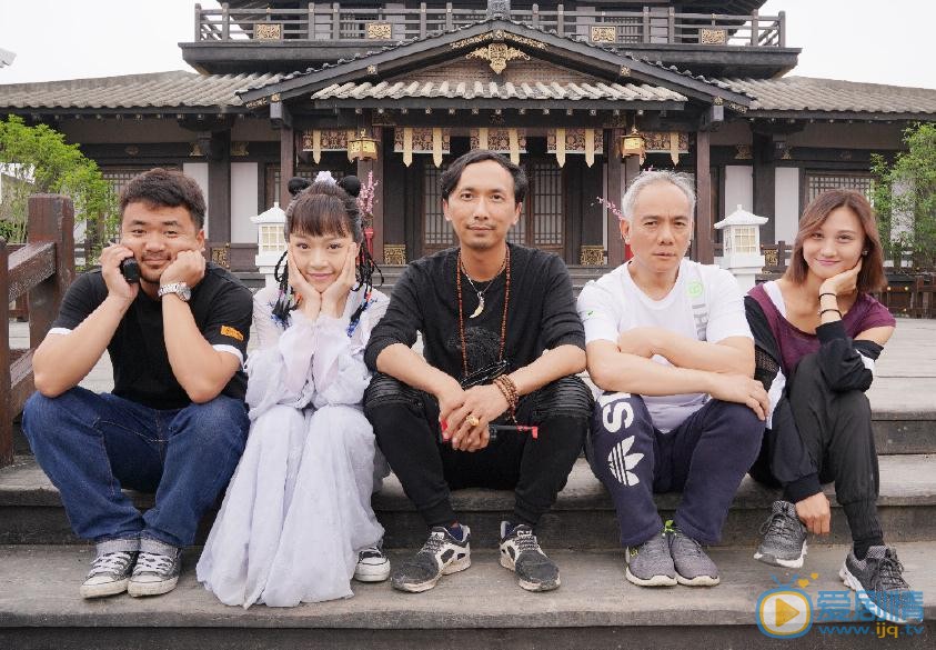 依莎片场照 依莎高清写真_依莎高清剧照