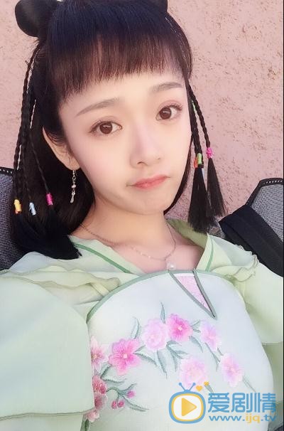 依莎片场照 依莎高清写真_依莎高清剧照