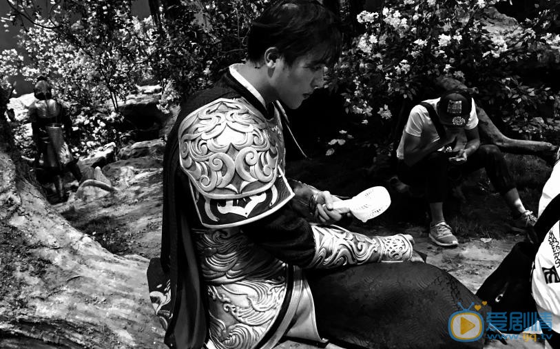 郑棠元片场照 郑棠元高清写真_郑棠元高清剧照