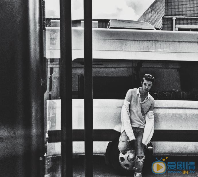 郑棠元个性大片 郑棠元高清写真_郑棠元高清剧照