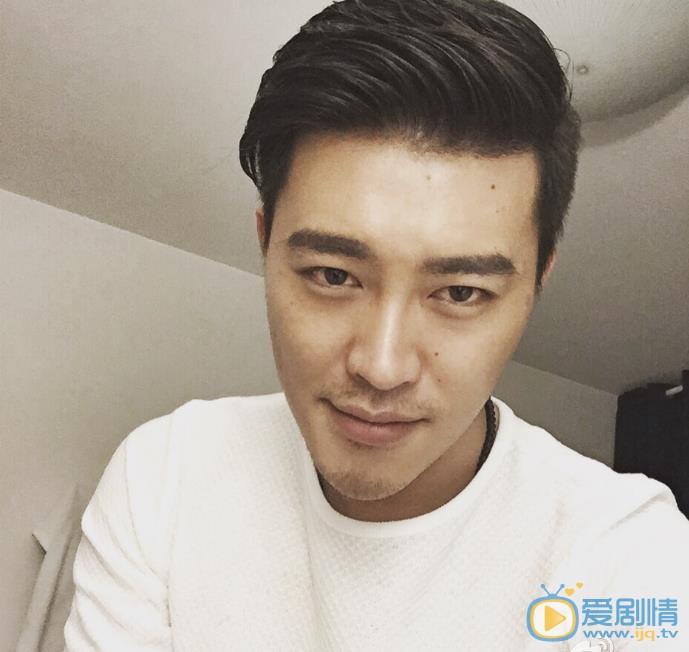 郑棠元生活照 郑棠元高清写真_郑棠元高清剧照