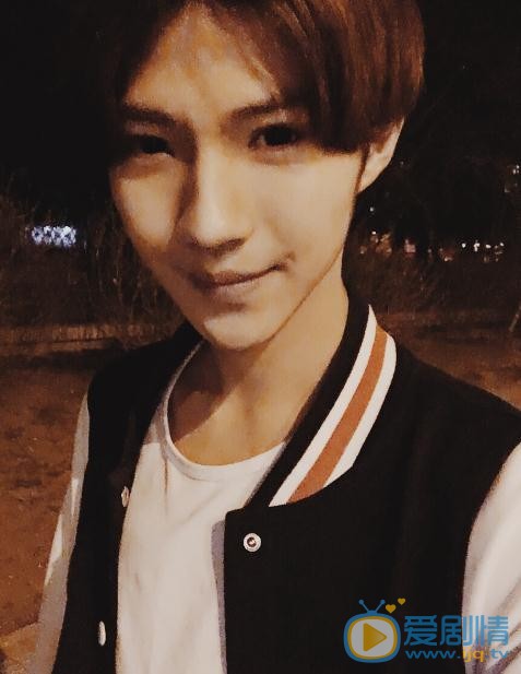 徐鹤尼生活照 徐鹤尼高清写真_徐鹤尼高清剧照