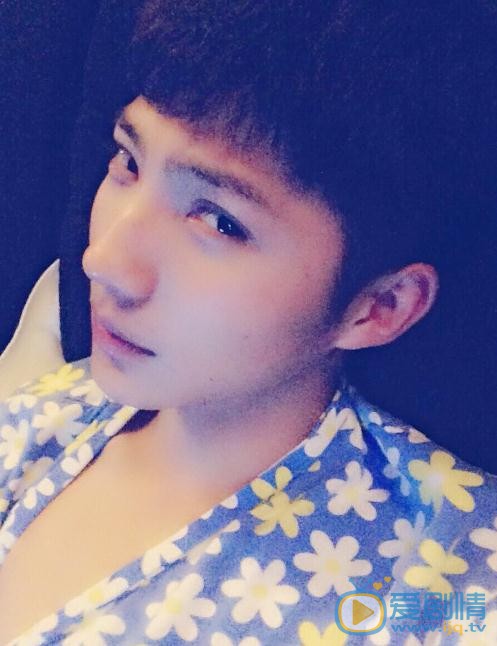 徐鹤尼生活照 徐鹤尼高清写真_徐鹤尼高清剧照