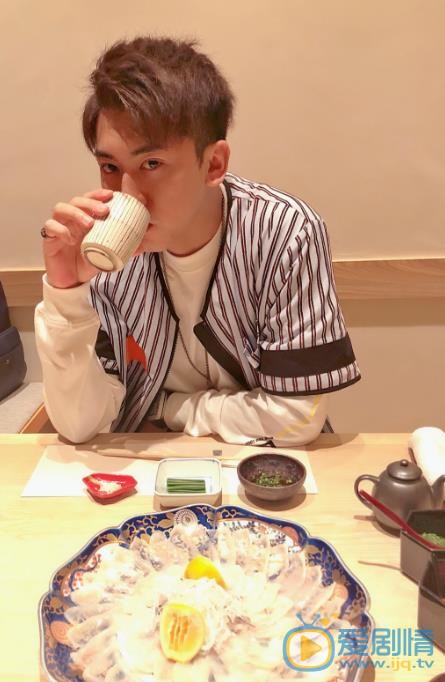 李柏谊生活照 李柏谊高清写真_李柏谊高清剧照