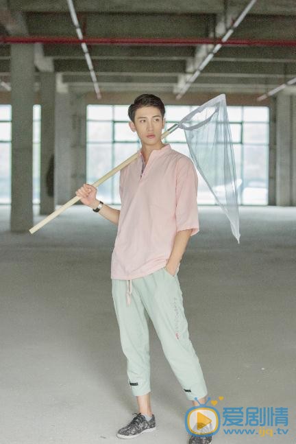 李向哲春色写真 李向哲高清写真_李向哲高清剧照