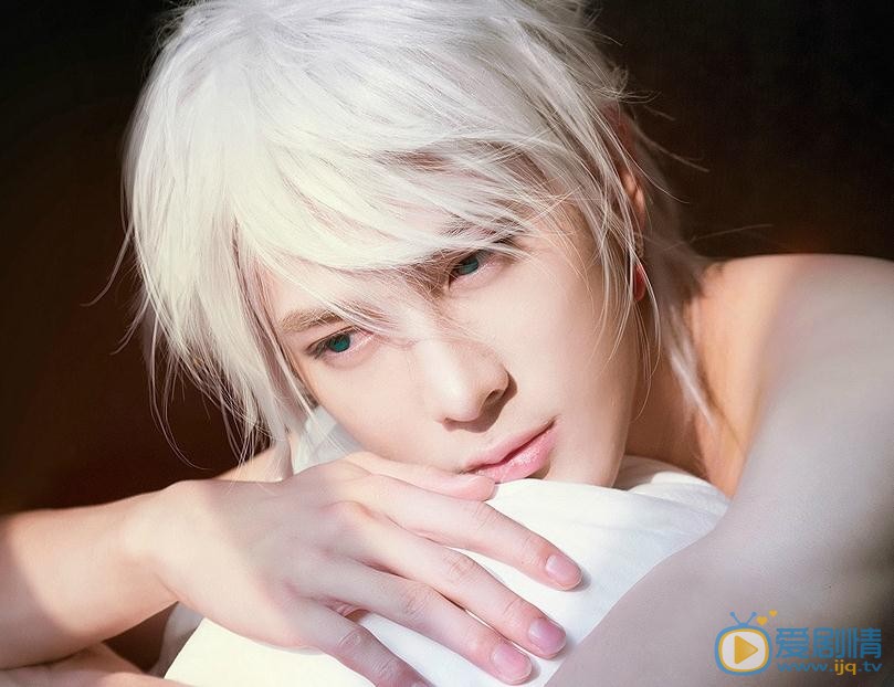 李向哲性感写真 李向哲高清写真_李向哲高清剧照