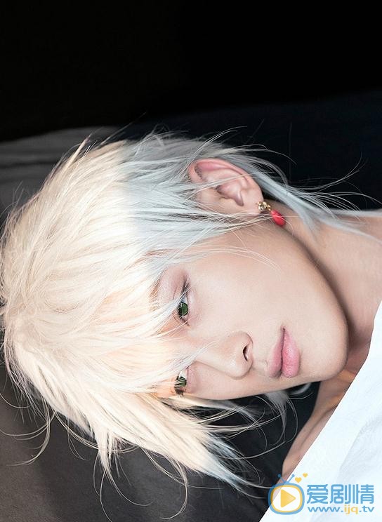 李向哲性感写真 李向哲高清写真_李向哲高清剧照