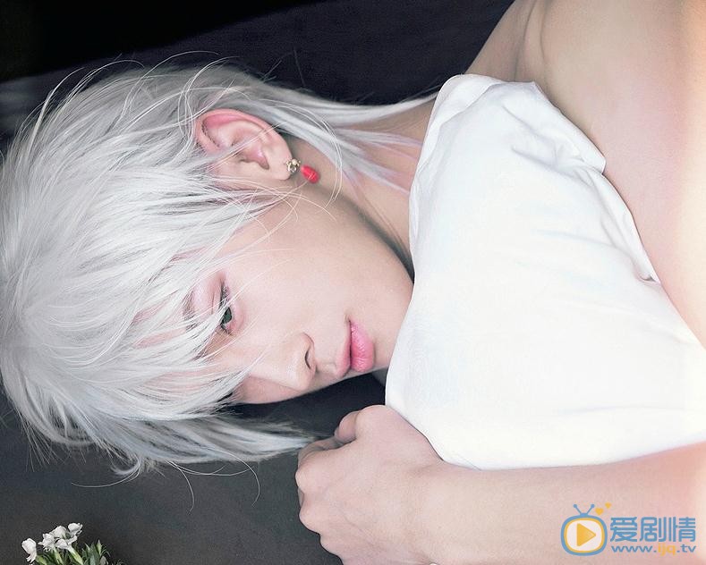 李向哲性感写真 李向哲高清写真_李向哲高清剧照