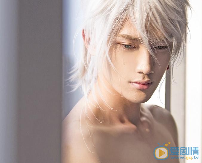 李向哲性感写真 李向哲高清写真_李向哲高清剧照