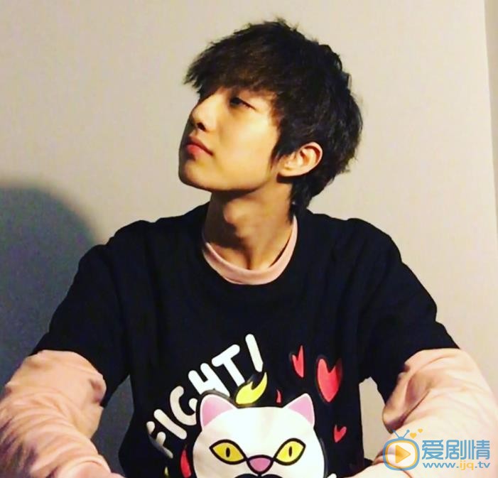 吕绍聪生活照 吕绍聪高清写真_吕绍聪高清剧照