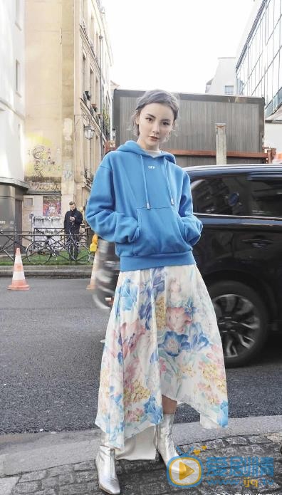 赵宇彤户外街拍 赵宇彤高清写真_赵宇彤高清剧照