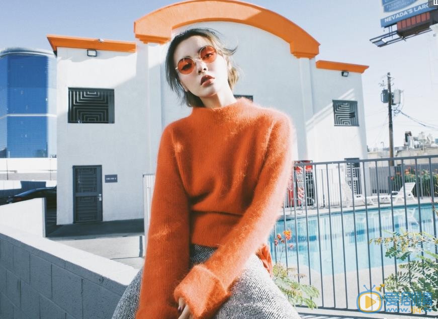 赵宇彤户外街拍 赵宇彤高清写真_赵宇彤高清剧照