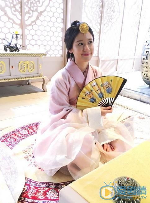 袁子芸《大王不容易》剧照 袁子芸高清写真_袁子芸高清剧照