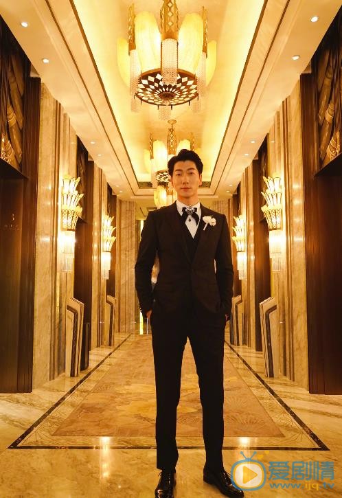 鸣鸿传沈十五是谁演的？沈十五扮演者张亮个人资料、写真及生活照欣赏