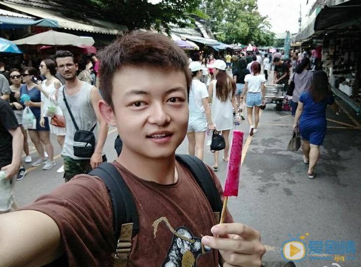 万国鹏生活照 万国鹏高清写真_万国鹏高清剧照