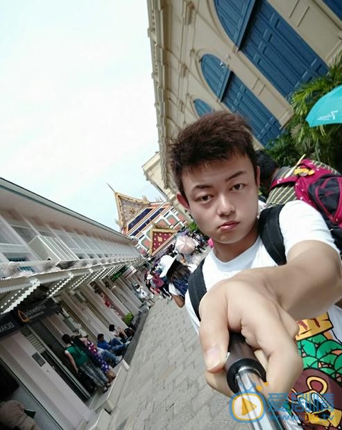 万国鹏生活照 万国鹏高清写真_万国鹏高清剧照