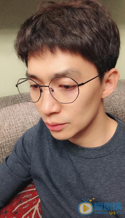 李智生活照 李智生活照