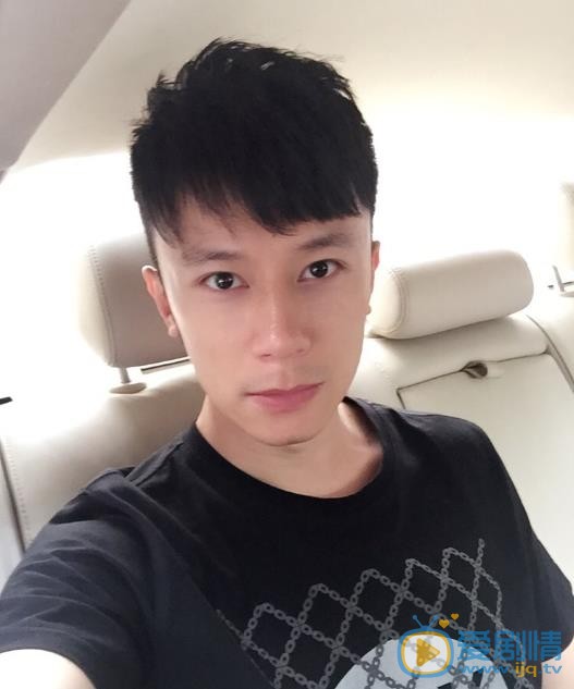 王峥生活照 王峥高清写真_王峥高清剧照