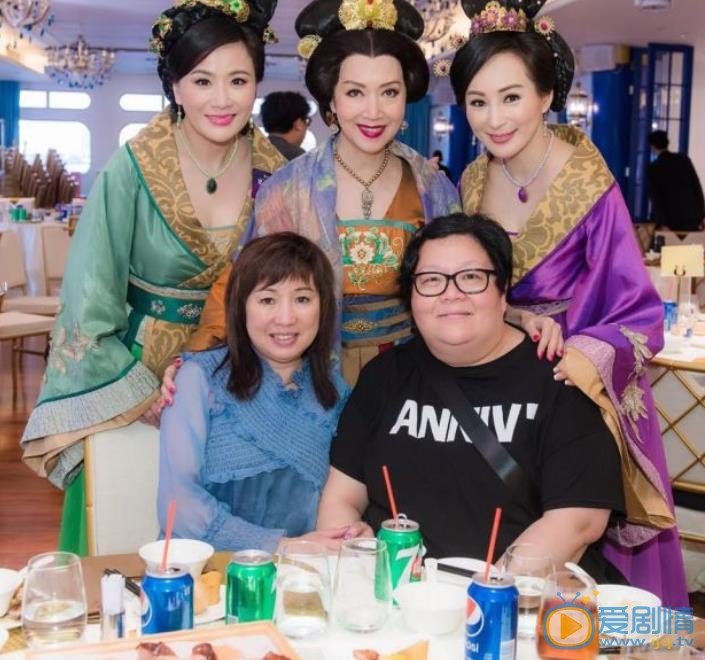 张文慈片场照 张文慈片场照