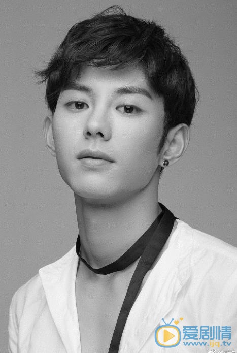 蓝博时尚大片 蓝博高清写真_蓝博高清剧照