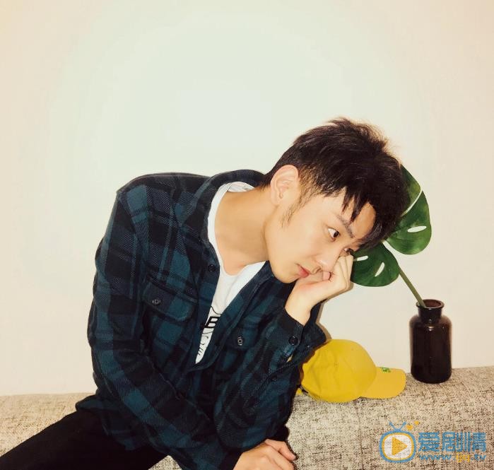 向昊帅气写真 向昊高清写真_向昊高清剧照