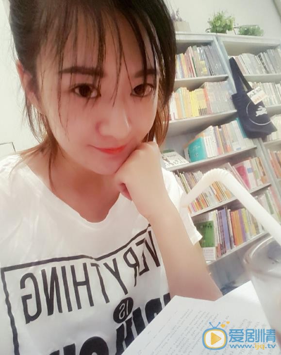 于婷婷自拍照 于婷婷高清写真_于婷婷高清剧照