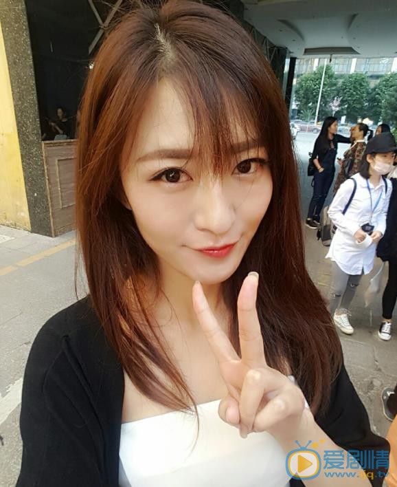 于婷婷自拍照 于婷婷高清写真_于婷婷高清剧照