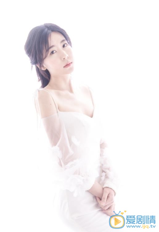 黄靖芯文艺写真
