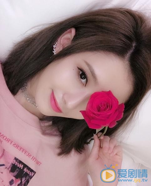张新洁生活照 张新洁高清写真_张新洁高清剧照