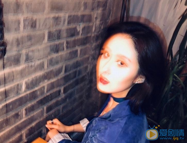 张新洁颓废写真 张新洁高清写真_张新洁高清剧照