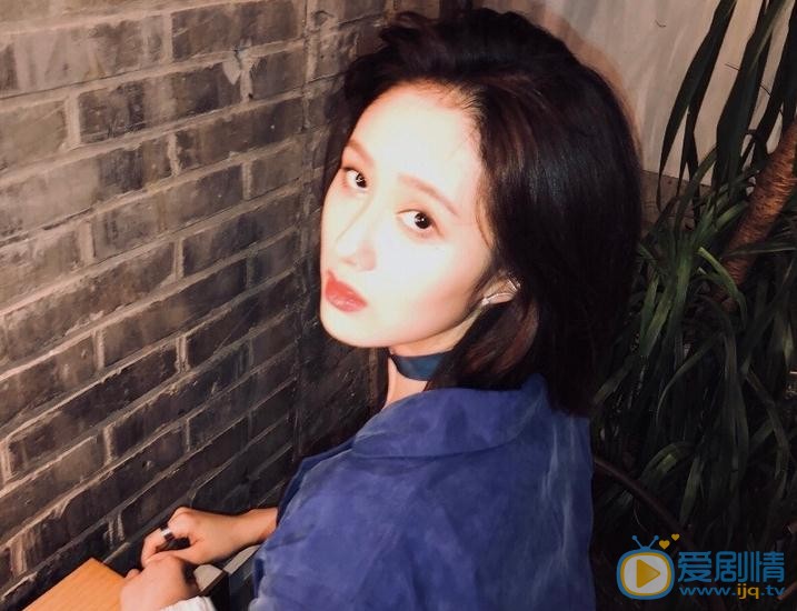 张新洁颓废写真 张新洁高清写真_张新洁高清剧照