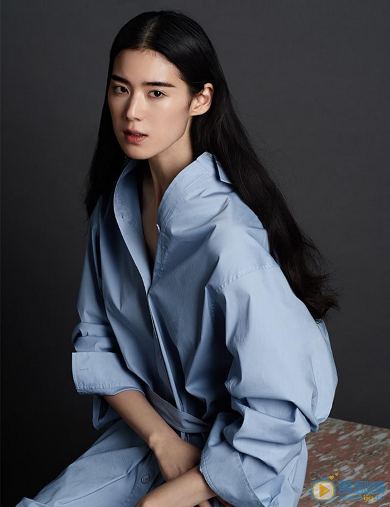 郑恩彩个人写真 郑恩彩高清写真_郑恩彩高清剧照