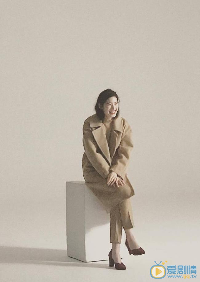 郑恩彩个人写真 郑恩彩高清写真_郑恩彩高清剧照