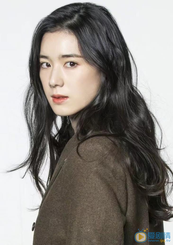 郑恩彩个人写真 郑恩彩高清写真_郑恩彩高清剧照