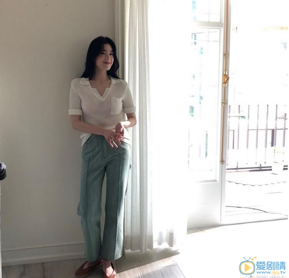 郑恩彩个人写真 郑恩彩高清写真_郑恩彩高清剧照