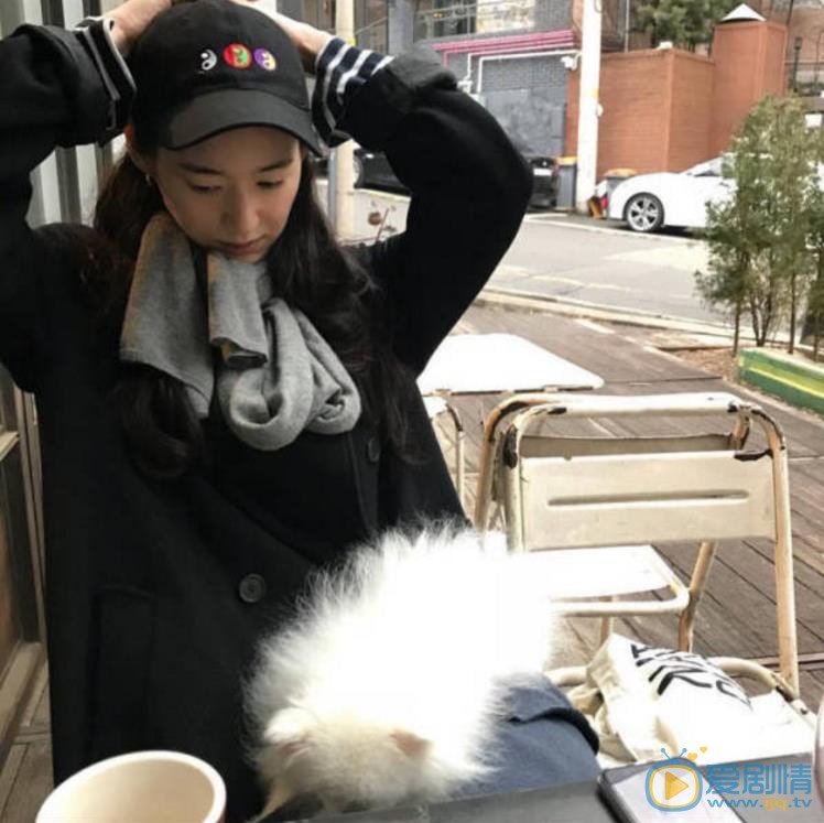 郑恩彩生活照 郑恩彩高清写真_郑恩彩高清剧照